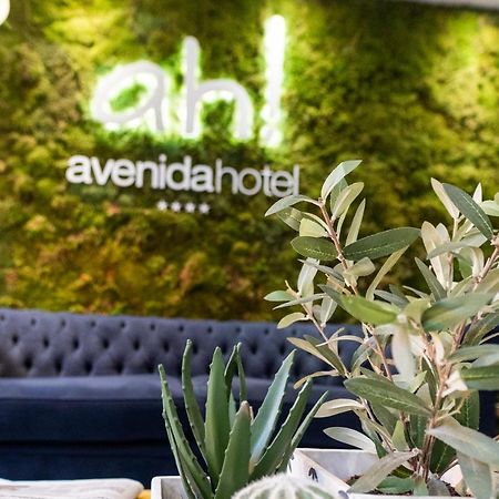 Avenida Hotel Almería Exteriör bild